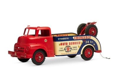 Wyandotte Emergency Auto Service Tow Truck