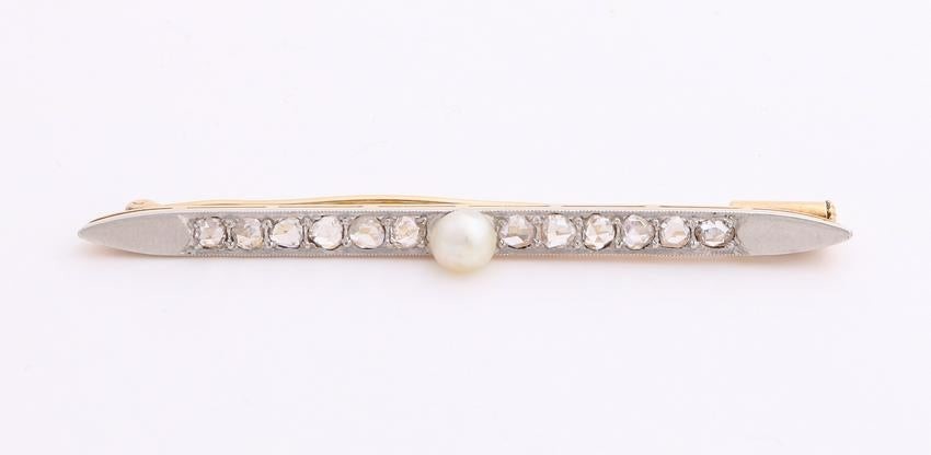 Yellow gold bar brooch, 750/000, with pearl and