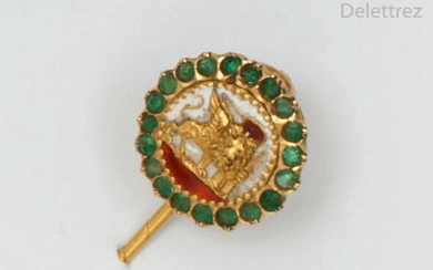 Yellow gold tie pin decorated with an enamelled...