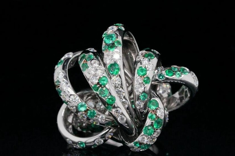 de Grisogono 2.10ctw Diamond & 2.10ctw Emerald Ring
