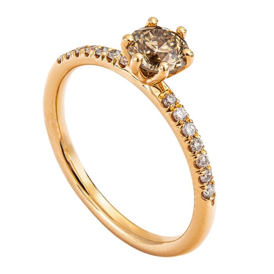 0.63 tcw Diamond Ring - 14 kt. Pink gold - Ring - 0.52 ct Diamond - 0.11 ct Diamonds