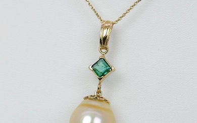 14 kt. Gold, Golden south sea pearl - Pendant Emerald