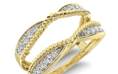 14K Yellow Gold 1/4 Ct.Tw. Diamond Rope Texute Guard Ring