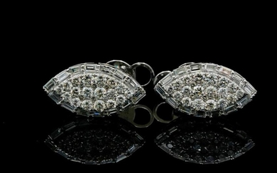1.70ctw VS1-VS2/F-G Diamond 18K 0.75" Earrings