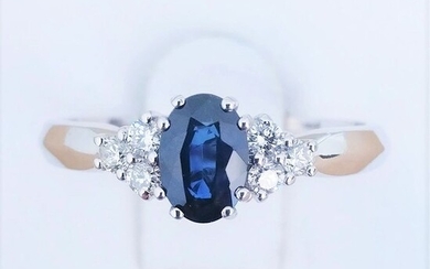 18 kt. White gold - Ring - 0.60 ct Sapphire - Diamond
