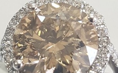 18 kt. White gold - Ring - 5.91 ct Diamond