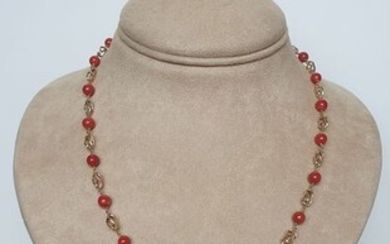 18 kt. Yellow gold - Necklace Japanese Red Coral Momo