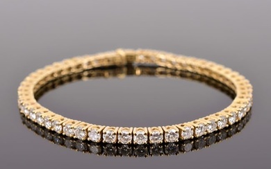 18K Gold & Diamond Estate Tennis Bracelet