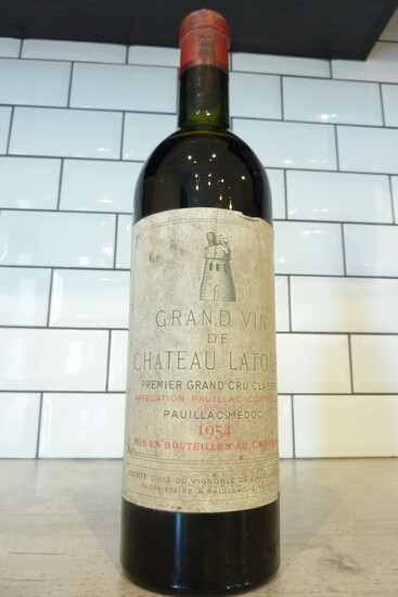 1954 Chateau Latour - Pauillac 1er Grand Cru Classé - 1 Bottle (0.75L)