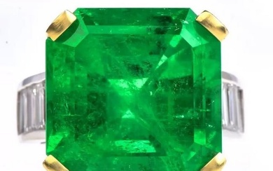 19.60cts Square Colombian Emerald Diamond 18k Gold Ring