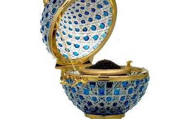 Monumental Caviar Bowl by Cristal Benito