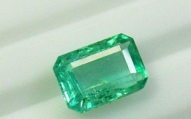 3.07 Ctw Natural Zambian Emerald Octagon Cut