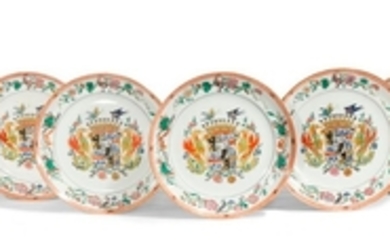 A SET OF SIX CHINESE ARMORIAL PLATES 19TH CENTURY …