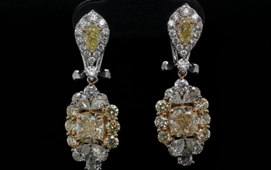 4.80ctw VS1-VS2 Yellow & White Diamond 18K Earrings