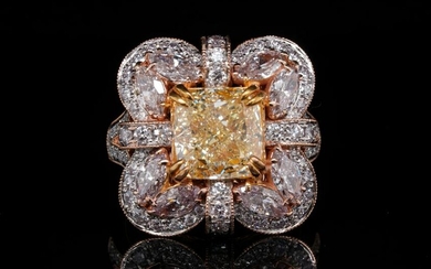6.76ctw VVS2-VS2 Yellow, Pink & White Diamond Ring