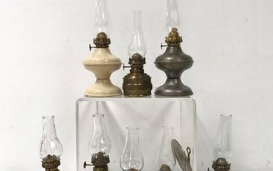 8 PIECES - SMALL ANTIQUE OIL LAMPS, GLASS & METAL