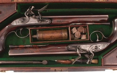 A CASED PAIR OF 18-BORE FLINTLOCK DUELLING PISTOLS BY