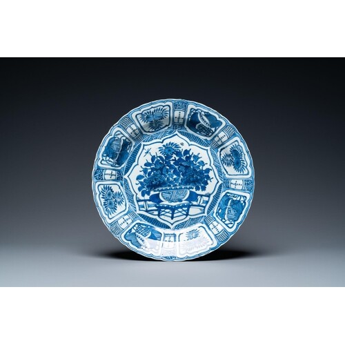 A Chinese blue and white kraak porcelain dish with a jardini...