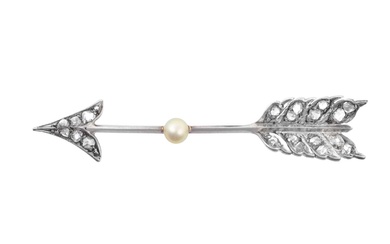 A Diamond and Pearl Arrow Brooch, circa 1900 the point...