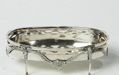 A German Art Nouveau silver tray fashioned in the Neoclassical taste