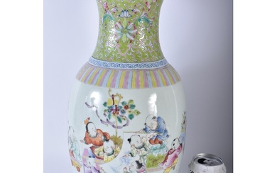 A LARGE LATE 19TH CENTURY CHINESE FAMILLE ROSE PORCELAIN VAS...