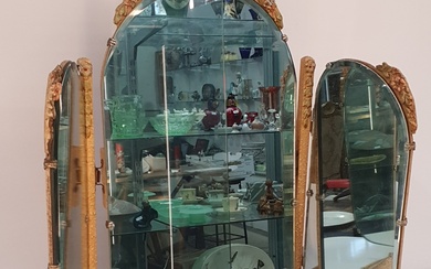 A VINTAGE DRESSING TABLE MIRROR