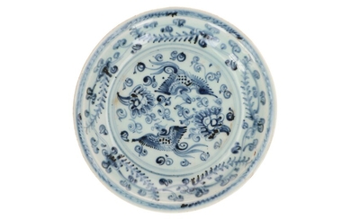 (-), A blue and white porcelain deep dish,...