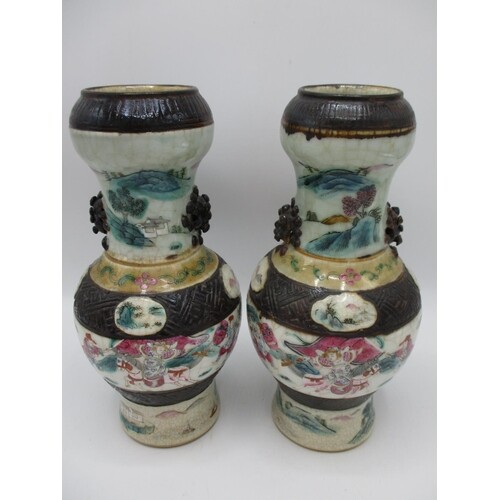 A pair of 19th century Chinese Nankin crackle glazed famille...