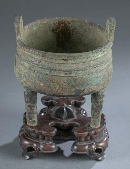 Ancient Chinese style bronze ding.
