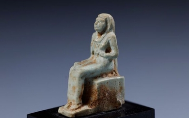 Ancient Egyptian Faience isis amulet - (3×2×1 cm)