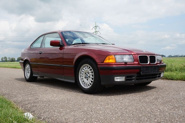  BMW - 320 Coupe E36 - 1993 en Holanda