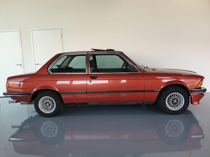 BMW - 323i (E21) - 1979