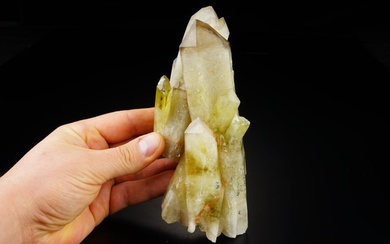 Big CITRINE crystal combination with phantoms - natural extra shape - Height: 170 mm - Width: 70 mm- 683 g