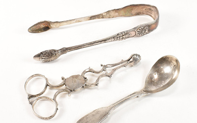 COLLECTION OF GEORGIAN HALLMARKED SILVER FLATWARE ITEMS