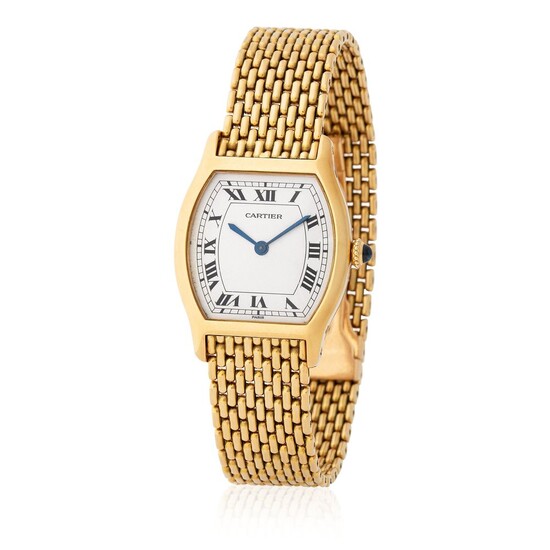 Cartier Paris. Highly Attractive and Elegant Tortue Wristwatch in Yellow Gold With Box and Papers