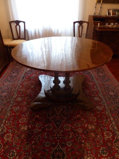 Centre table (1) - Empire - Walnut - Early 19th century