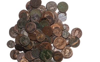 EMPIRE ROMAIN Lot de 130 monnaies de bronze...