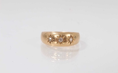 Edwardian 18ct gold diamond three stone gypsy ring