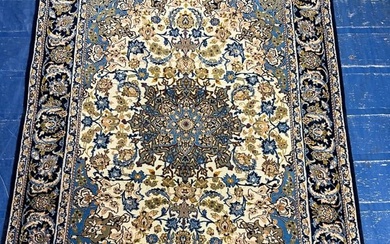 Hand Knotted PersianSilk&Wool Esfahan Rug 6x3.6 ft