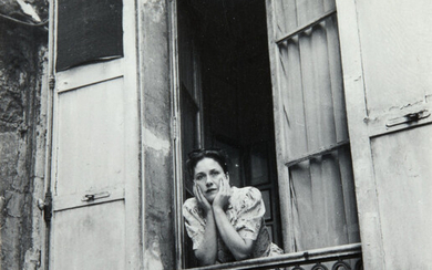 Henriette Theodora Markovitch, dite Dora MAAR 1907 - 1997 Autoportrait à la fenêtre - Paris, c. 1935
