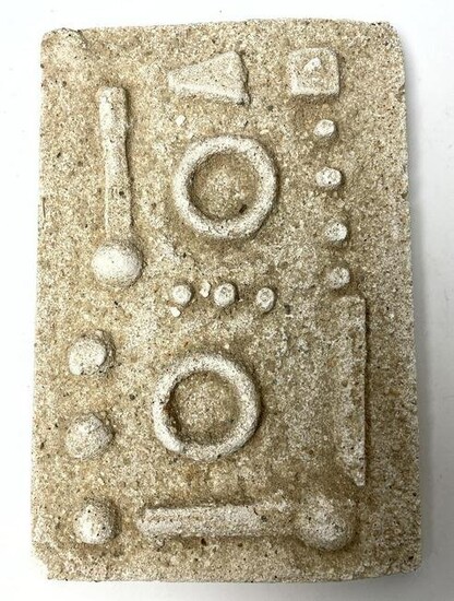 In the style of LOUISE NEVELSON Plaster sculpture. Mar