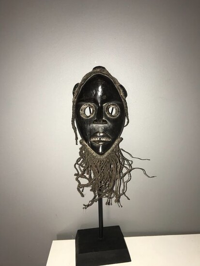 Initiation mask - gray gray fiber wood - Masque Dan Zapkei ou Gunye gei - Dan - Ivory Coast - 26 cm