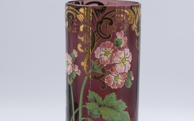 LEGRAS, attribué à. Vase rouleau en verre à décor émaillé de fleurs rehausées à l'or...