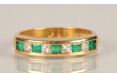 Ladies 18ct gold Diamond and Emerald ring, five square cut e...