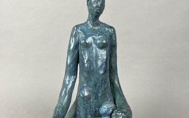 Loulou SCHILD (1943) "Femme à l'enfant" Sujet en céramique figurant une femme assise et son...