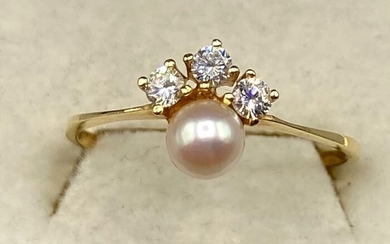 NO RESERVE PRICE - 18 kt. Yellow gold - Ring Pearl - Diamonds