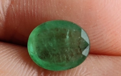 Natural Emerald Oval Faceted Cut 2.55 Carats Gemstone