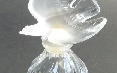Nina Ricci Lalique Dove Perfume Bottle France 1950s