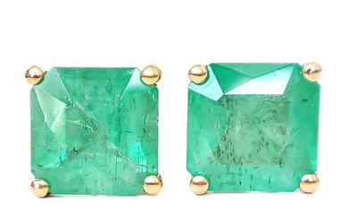 ***No Reserve Price*** IGI Certified 3.32 Carat Emerald Earrings - 14 kt. Gold - Earrings