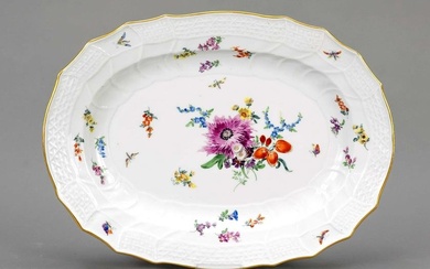 Oval serving plate, Meissen, K